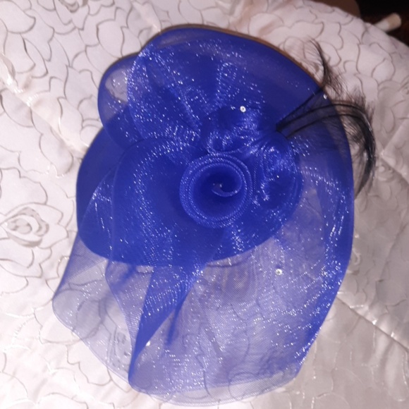 Ravishing blue hat - Picture 3 of 8